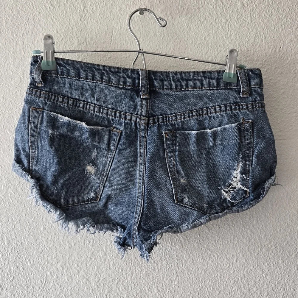 Signature8 Distressed Denim Women Shorts Size Small